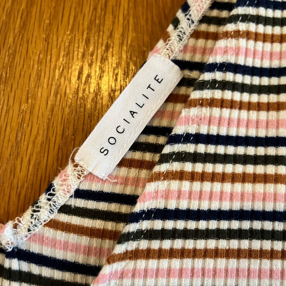 Socialite Ribbed Dress with pockets!